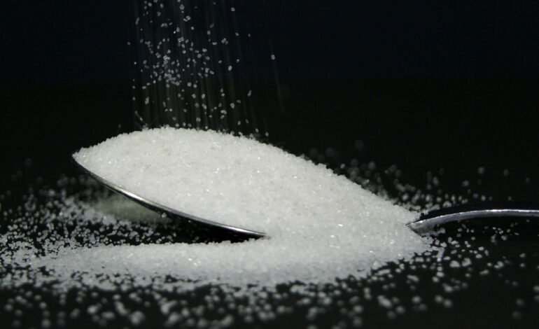  Why Sugar and Artificial Sweeteners Are Bad For You