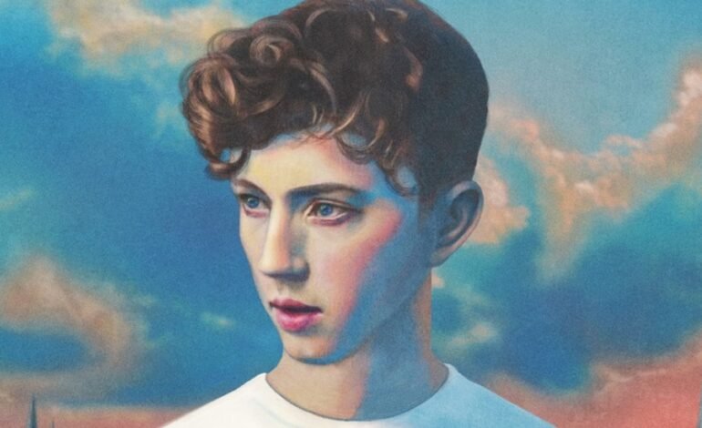 Troye Sivan