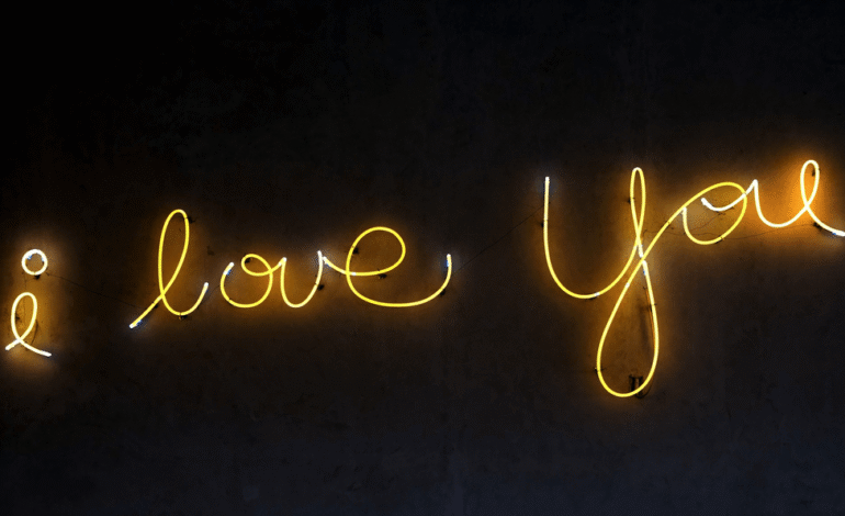  Some People Excel At I LOVE YOU And Some Don’t – Which One Are You?