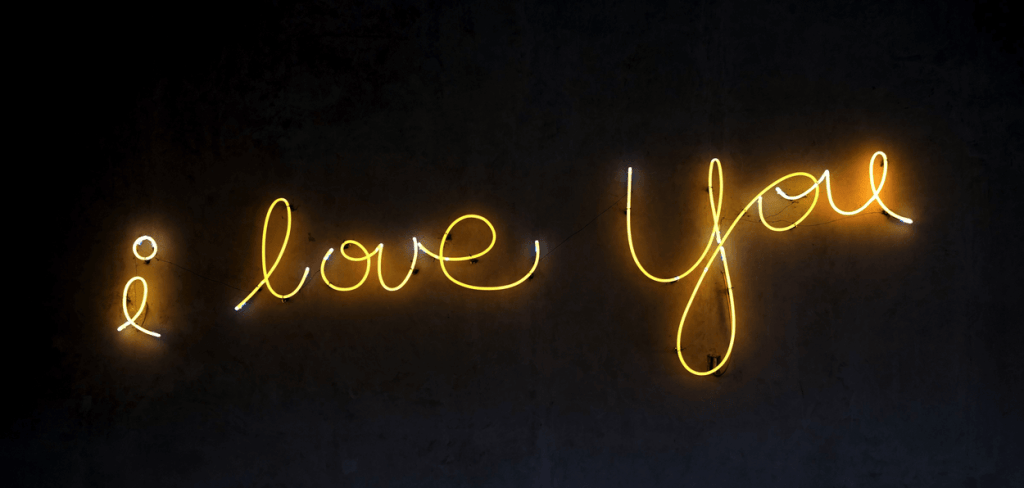 Some People Excel At I LOVE YOU And Some Don’t – Which One Are You?