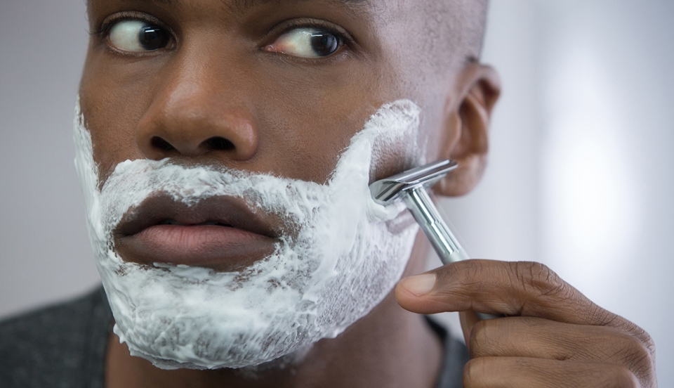 health-body-face-skincare-men-shaving1
